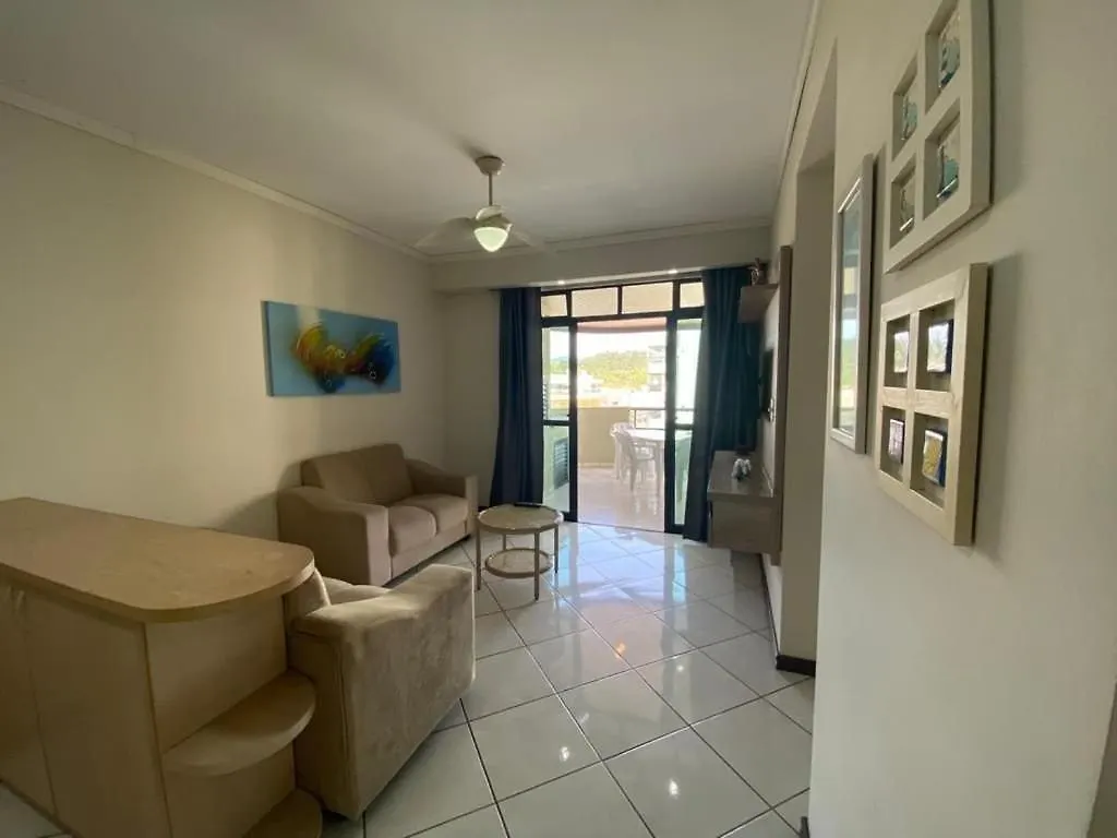 B106 - Apto 2 Quartos P/ 6 Pessoas Com Vista Mar Bombinhas Apartament