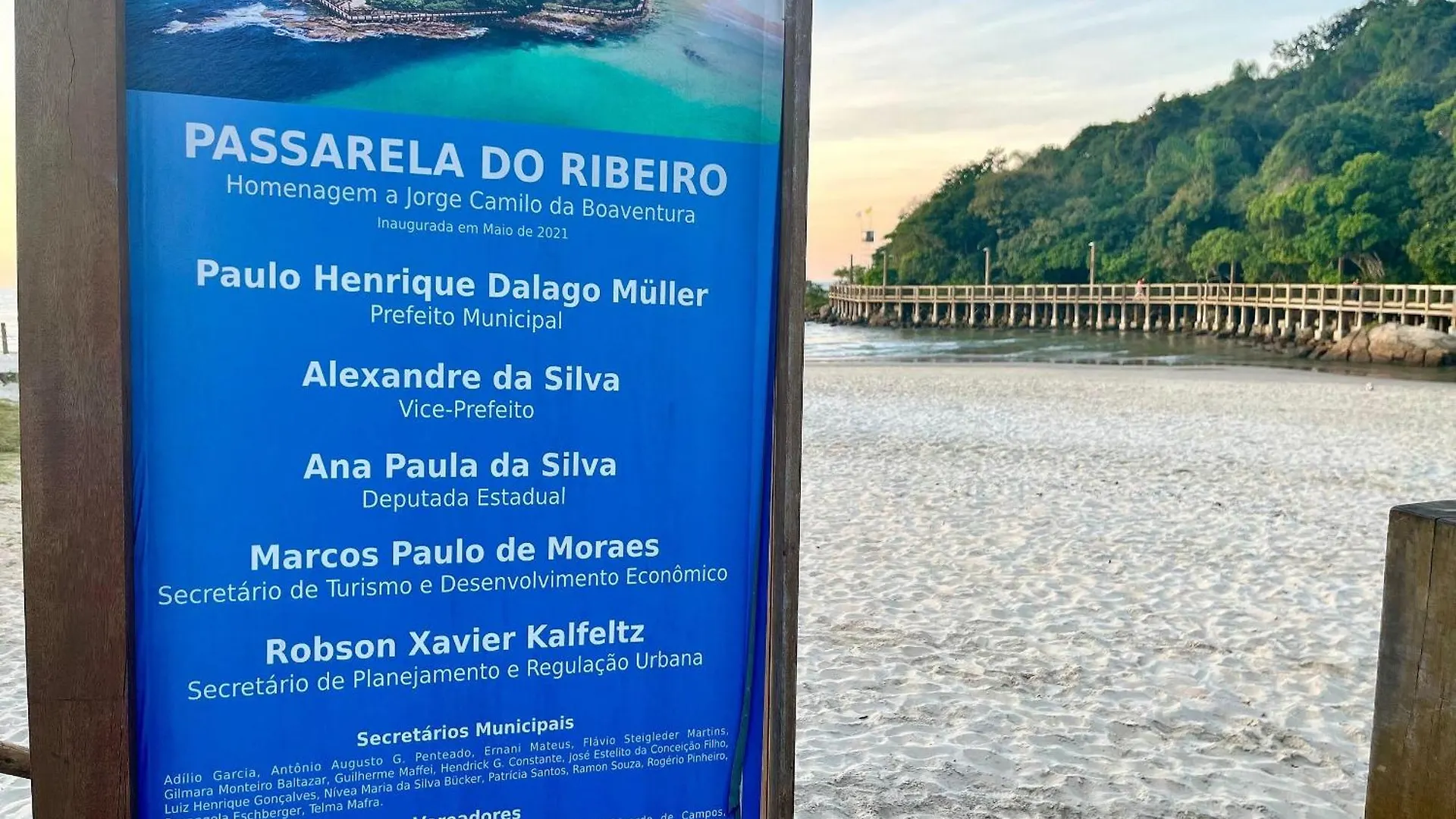 Apartament B106 - Apto 2 Quartos P/ 6 Pessoas Com Vista Mar Bombinhas